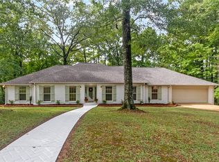 5314 Woodland Forrest Dr, Tuscaloosa, AL 35405