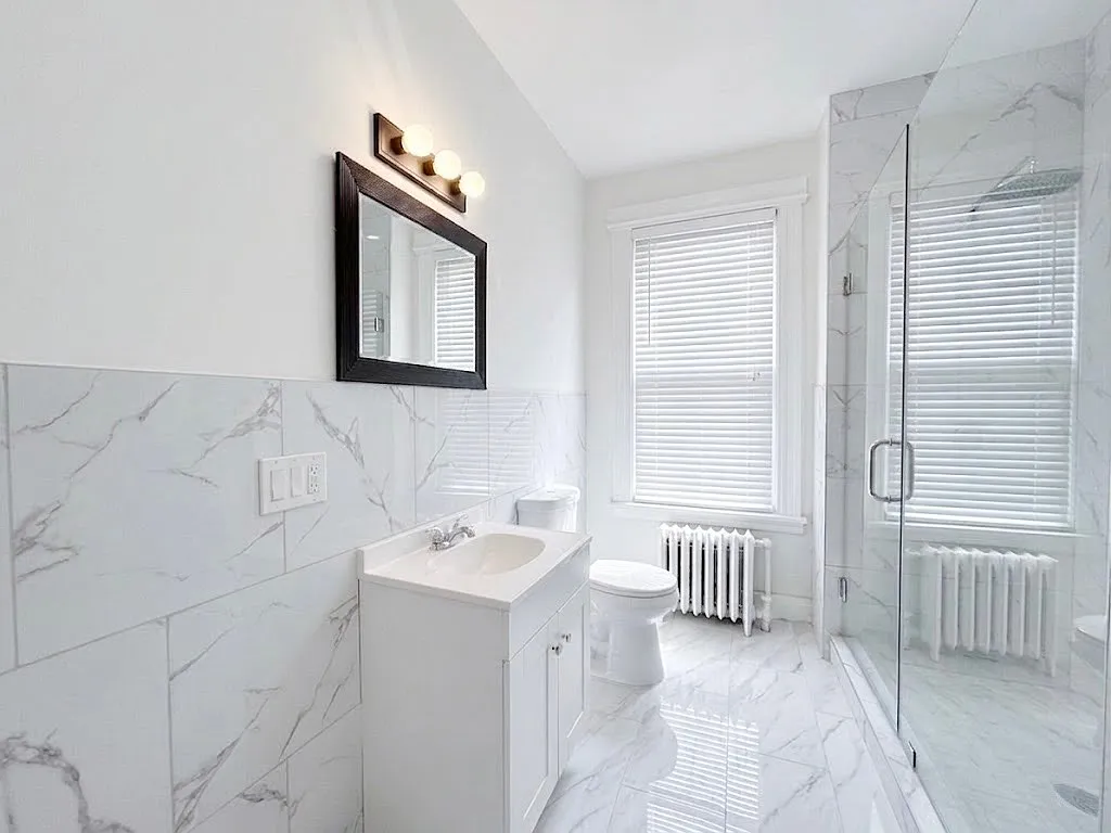 5 bed, 3062 sqft, $700 — Photo 4