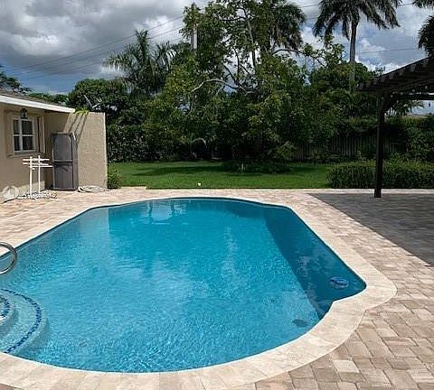 2nd image of 16668 Golfview Dr #0