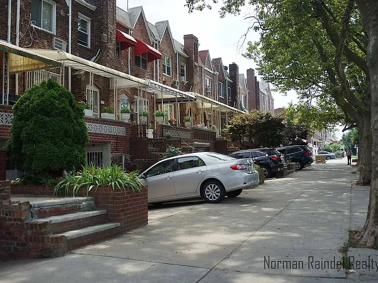 1751 67th St #D3 — Photo 12