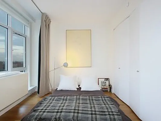 Rented by Corcoran | media 31