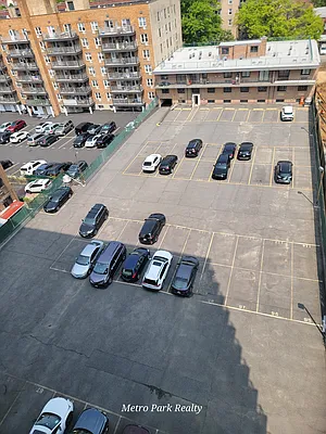 Rented by Metro Park Realty Inc | media 35