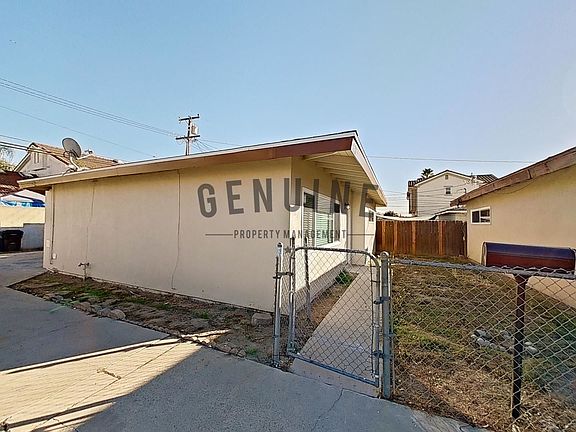 2nd image of 8710-8712 Sumner Pl