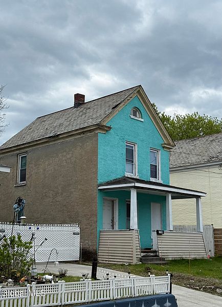 3rd image of 1330 7th Avenue