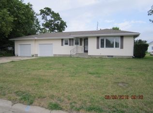 1010 9th St, Duncan, NE 68634