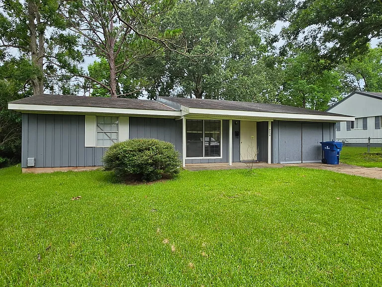 922A Kings Rd #A — Photo 7
