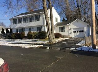 37 Albion Ave, Stoneham, MA 02180