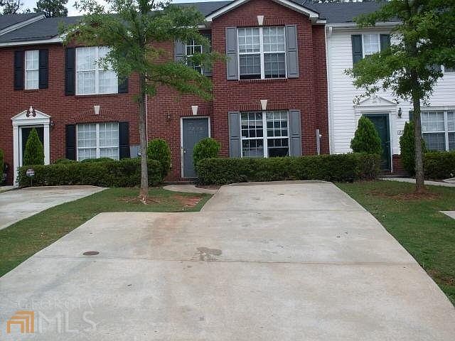 2nd image of 2298 Strathmoor Manor Dr
