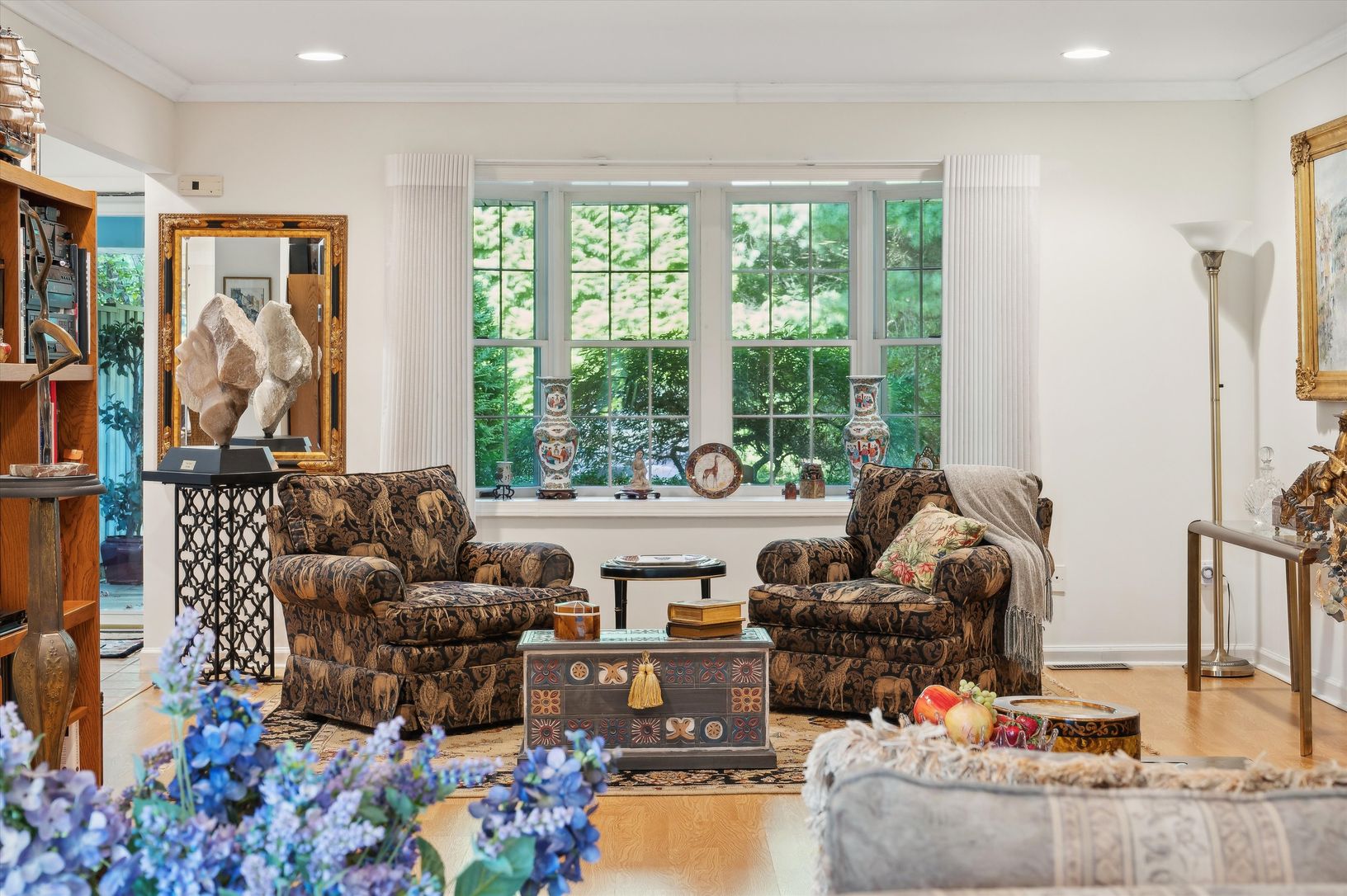  Living Room to Foyer