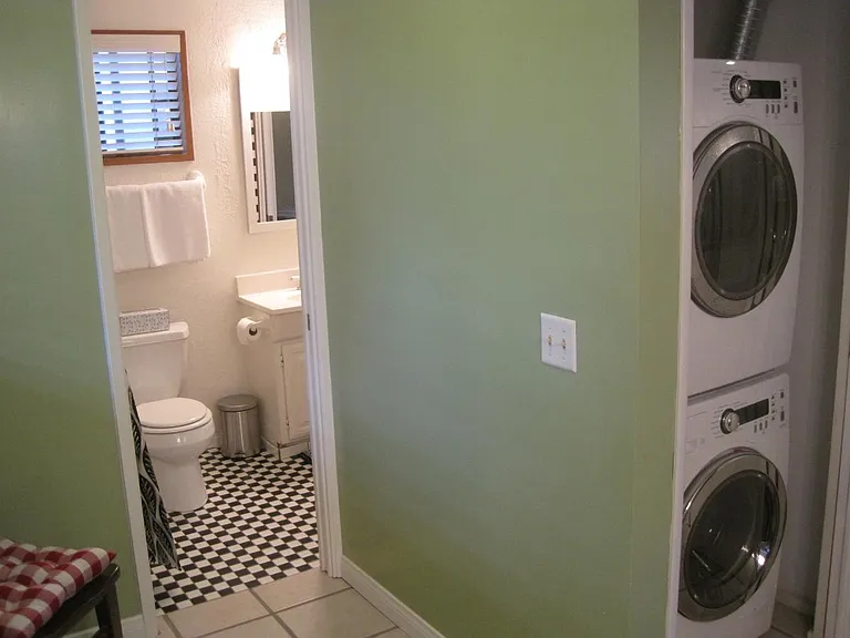 1768 Cable St — Photo 15