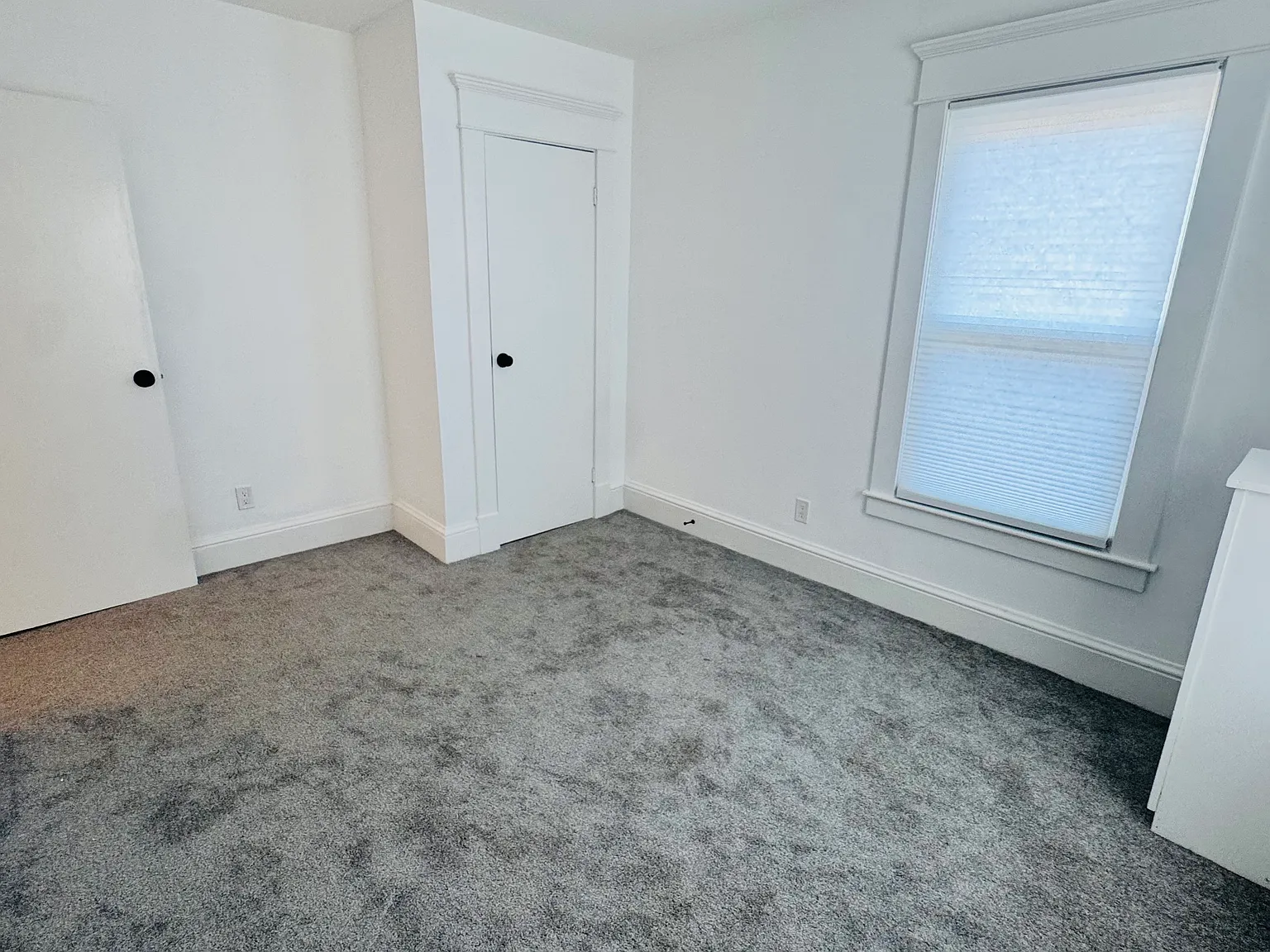 1083 Sumner Ave — Photo 3