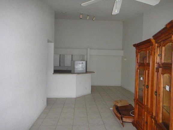 3rd image of 4245 S 57th Ave