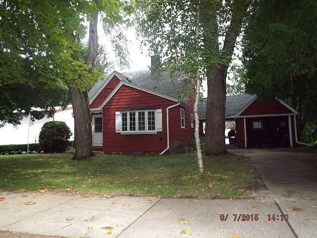 1st image of 117 Oak St