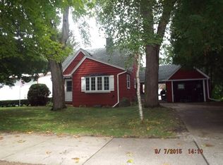 117 Oak St, Greenwood, WI 54456