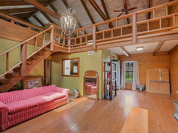 5th image of 12711 Ranch Road 12