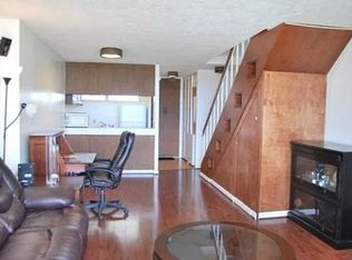 555 University Ave APT 2301, Honolulu, HI 96826