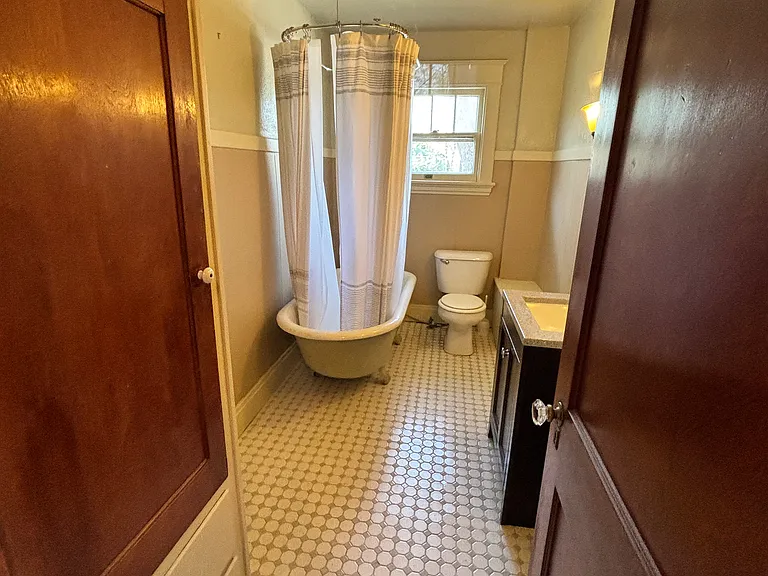 719 Wheaton Ave — Photo 10