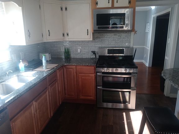 4th image of 1352 Woodland Hills Dr