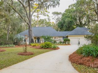 1 Boars Nest Ln, Savannah, GA 31411