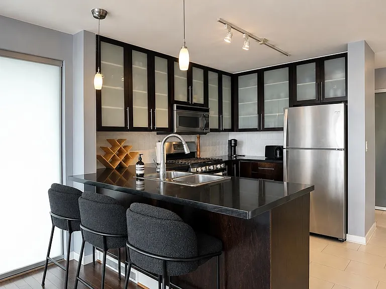 1225 Richards St #2203 — Photo 6