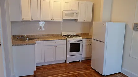 Rented by Max & Associates Realty Corp