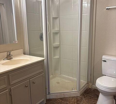 5th image of 2806 38th St