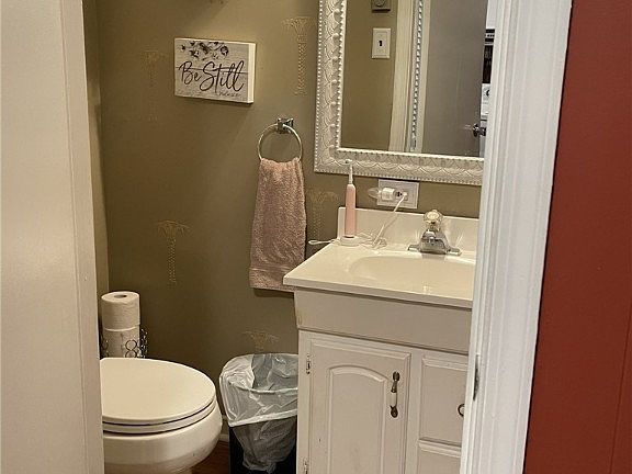 4th image of 7326 Lark Cir