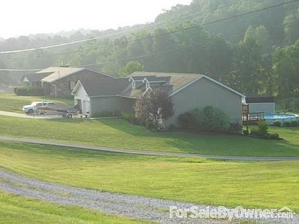 1st image of 70 Seasons Ln