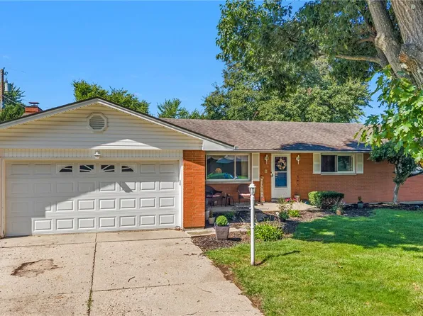 995 Oak Dale Dr, Xenia, OH 45385