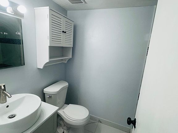 4th image of 4713 NW 7th St APT 109