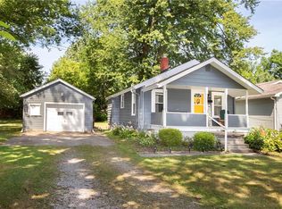 332 Taylor St, Amherst, OH 44001