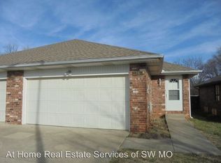 4752 S McCann Ave, Springfield, MO 65804