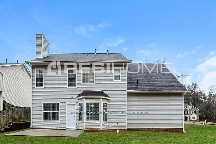 3035 Hampton Club Way — Photo 13