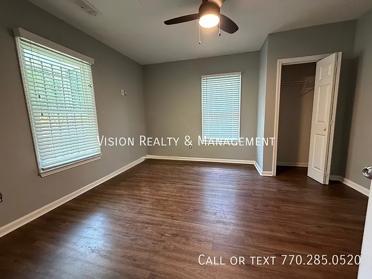 374 Paines Ave NW — Photo 10