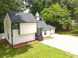 4411 Flakes Mill Rd ROOM B, Ellenwood, GA 30294