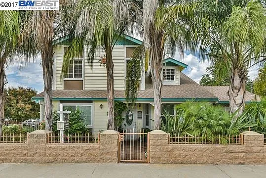 2808 Minta Ln photo 1