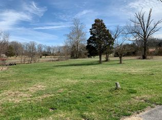 202 Duvall Ln, Crab Orchard, KY 40419