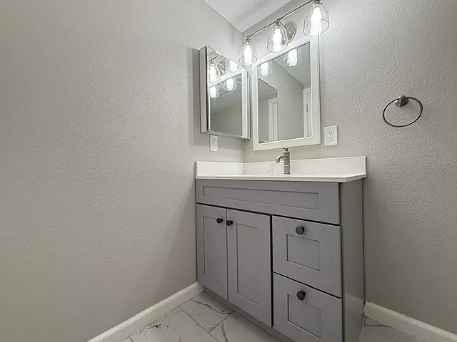 1780 Kyra Cir — Photo 17
