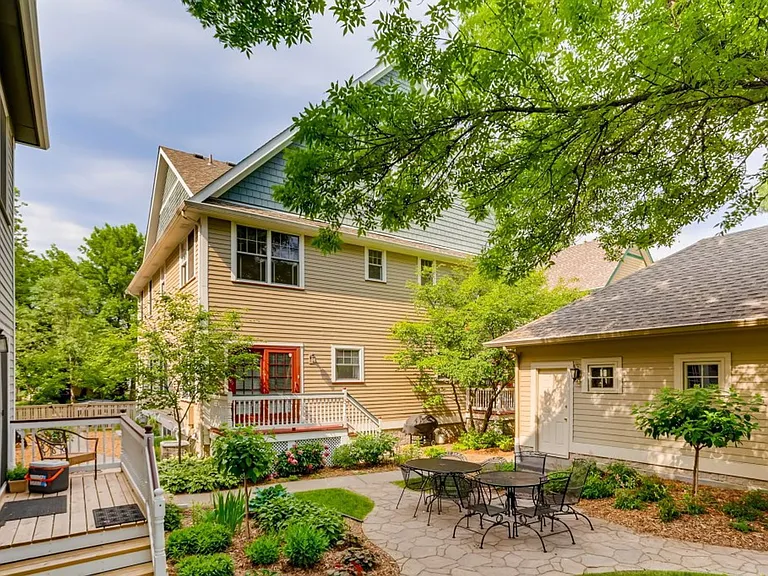 490 Laurel Ave — Photo 29