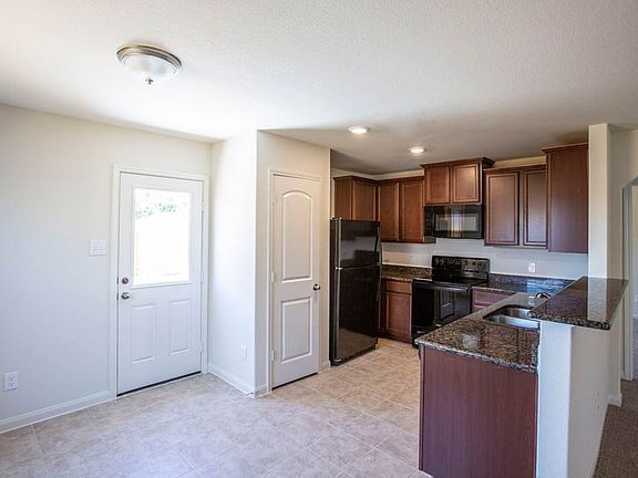 The Walnut Plan by LGI Homes at Williams Trace