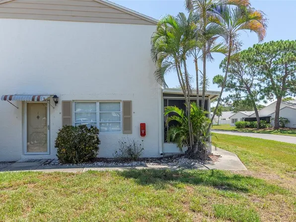 3281 38th Way S APT C, Saint Petersburg, FL 33711