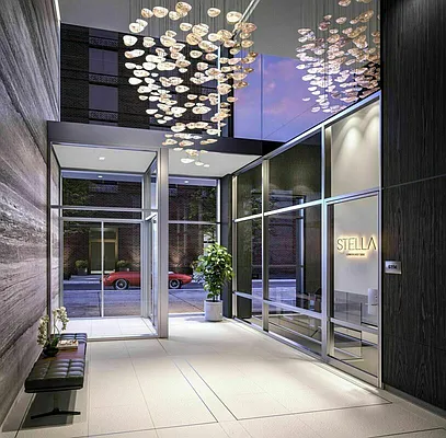 Rented by Manhattan Realty Group | media 24