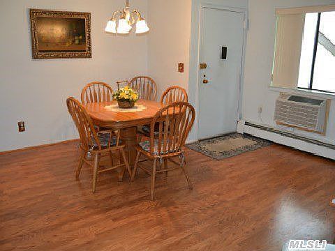 4th image of 33 Richmond Blvd Unit 3C