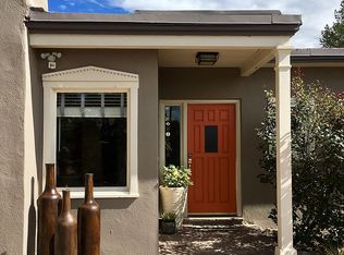 320 Cadiz Rd, Santa Fe, NM 87505