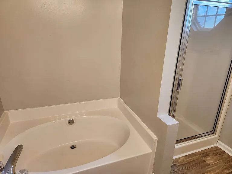 306 Haverhill Cir — Photo 10