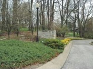 813 Cobblestone Dr, Evansville, IN