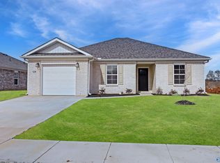 127 Domingues Ave, Meridianville, AL 35759