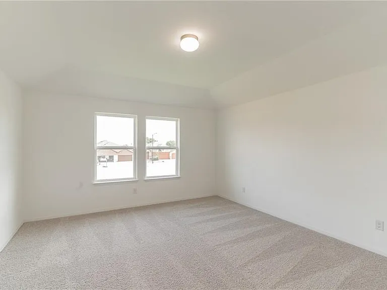 233 Trailside Ln — Photo 13