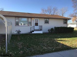 512 Avenue C, Minatare, NE 69356