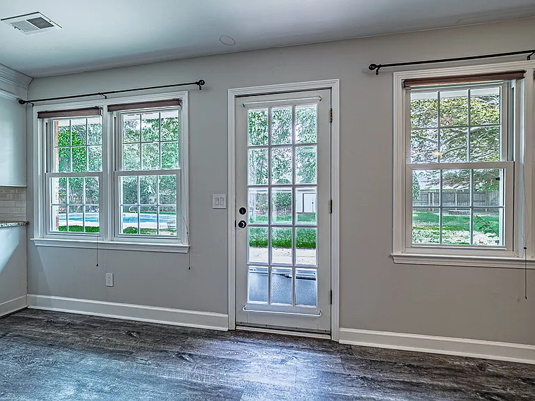 2704 Powhatan Dr — Photo 33